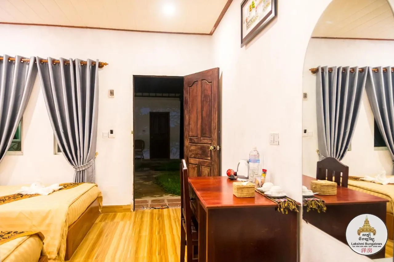 Lakshmi Bungalow سيهانوكفيل كمبوديا